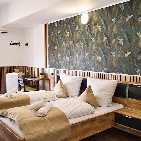 Hotel Maximo Pinneberg Eksteriør billede