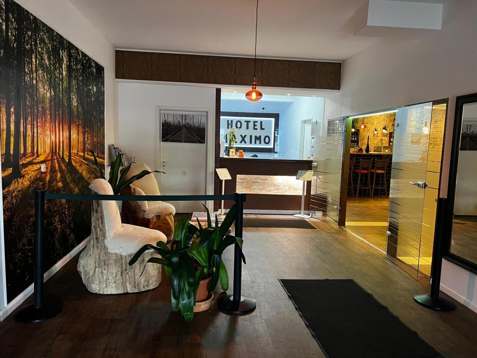 Hotel Maximo Pinneberg Eksteriør billede