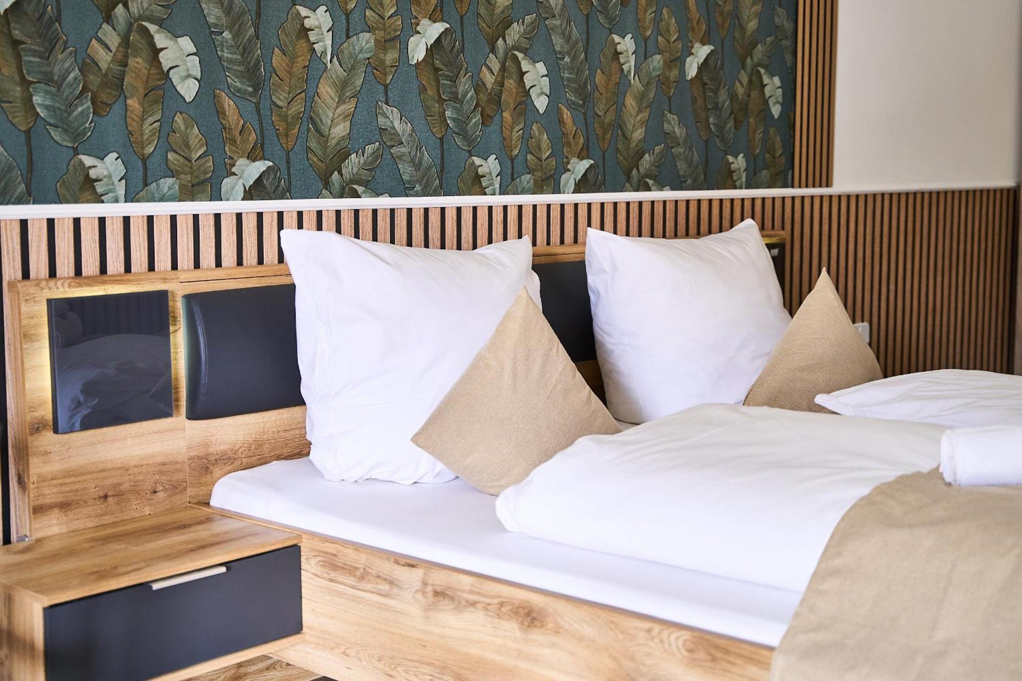 Hotel Maximo Pinneberg Eksteriør billede