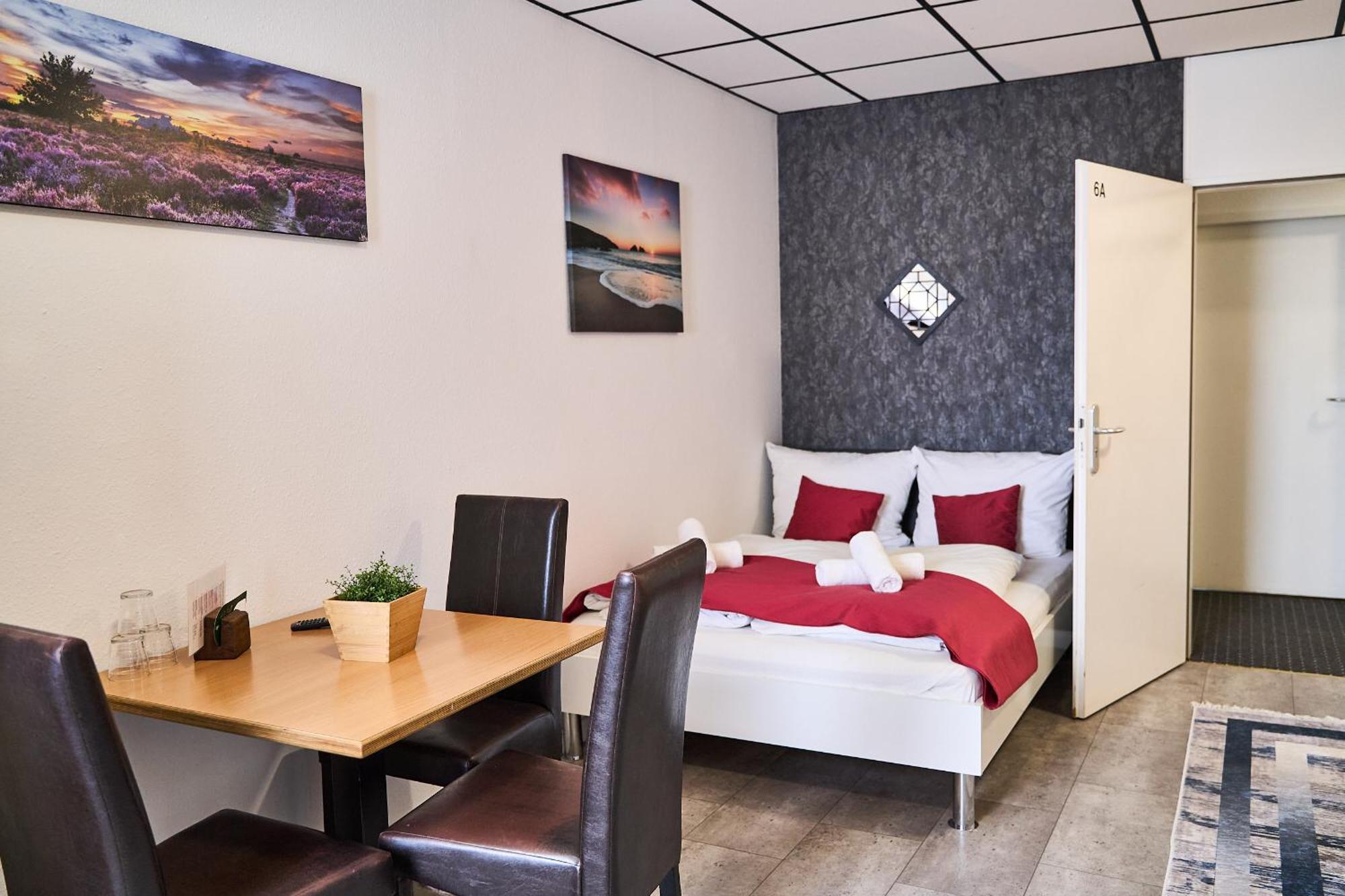 Hotel Maximo Pinneberg Eksteriør billede