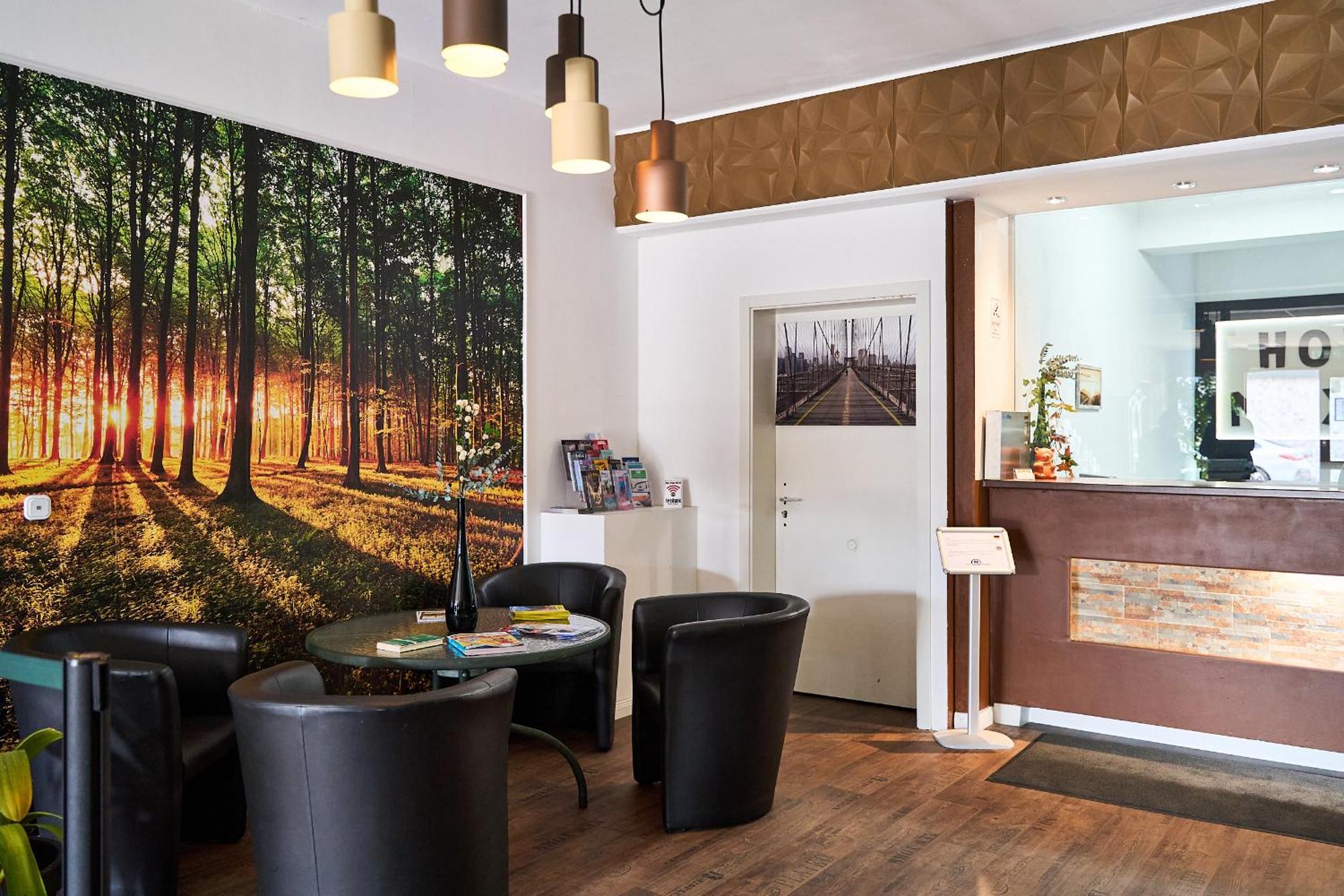Hotel Maximo Pinneberg Eksteriør billede