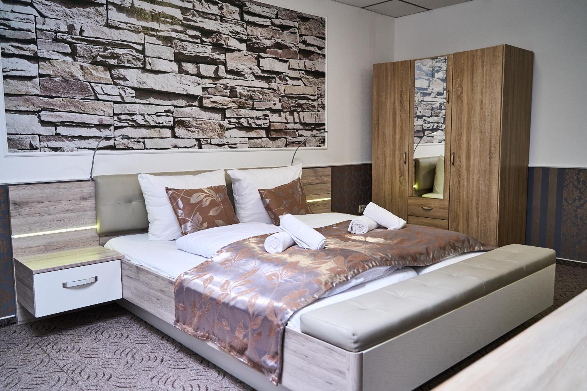 Hotel Maximo Pinneberg Eksteriør billede