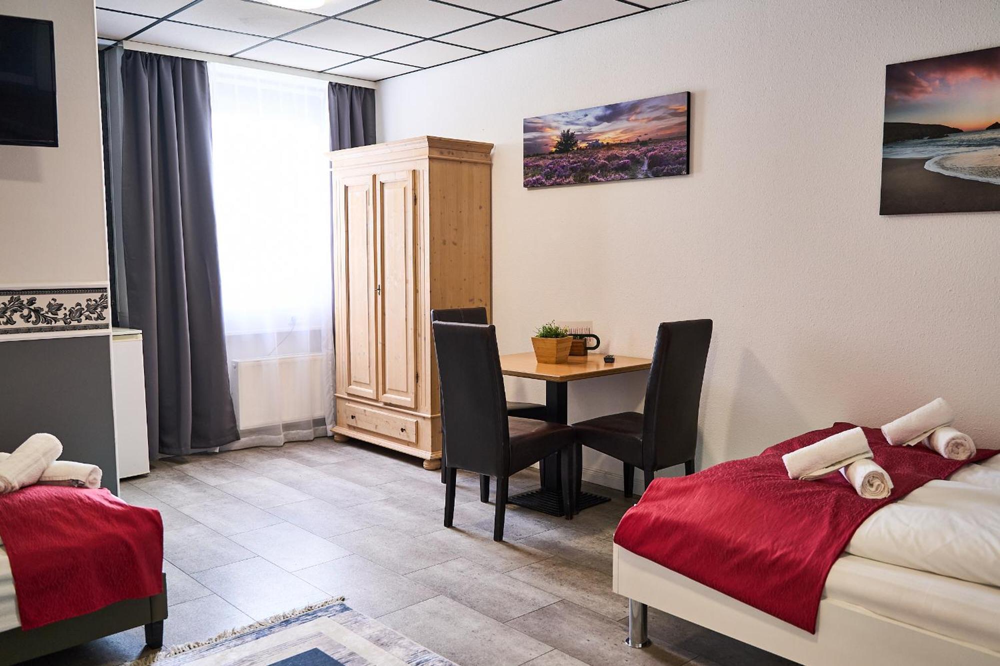 Hotel Maximo Pinneberg Eksteriør billede
