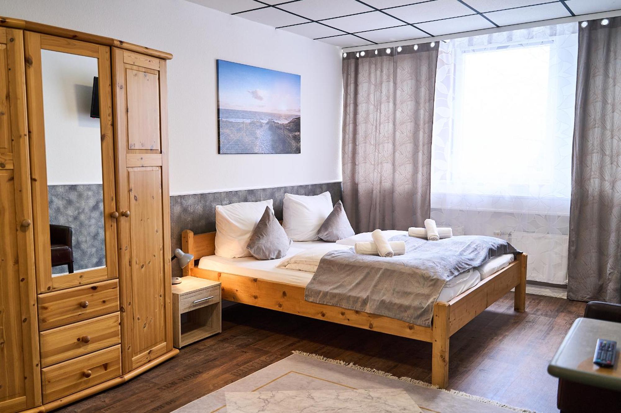 Hotel Maximo Pinneberg Eksteriør billede