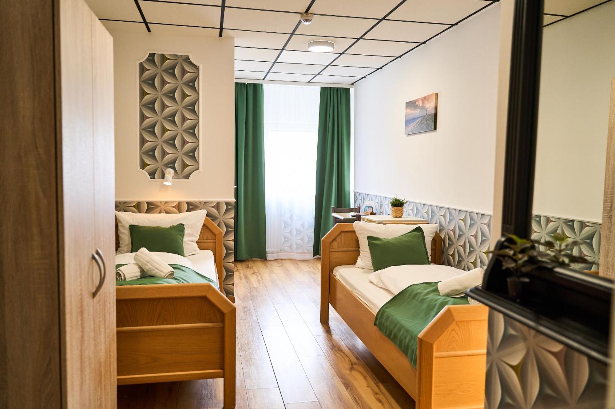 Hotel Maximo Pinneberg Eksteriør billede